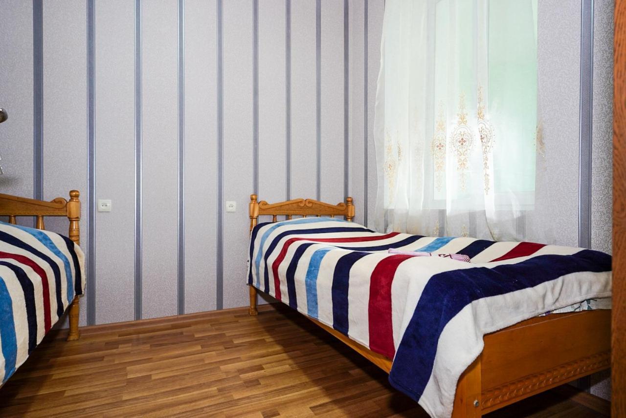 Bori'S Guesthouse Ушгули Екстериор снимка
