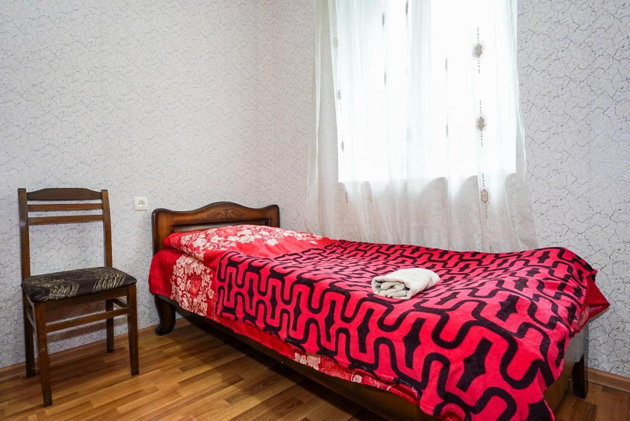 Bori'S Guesthouse Ушгули Екстериор снимка