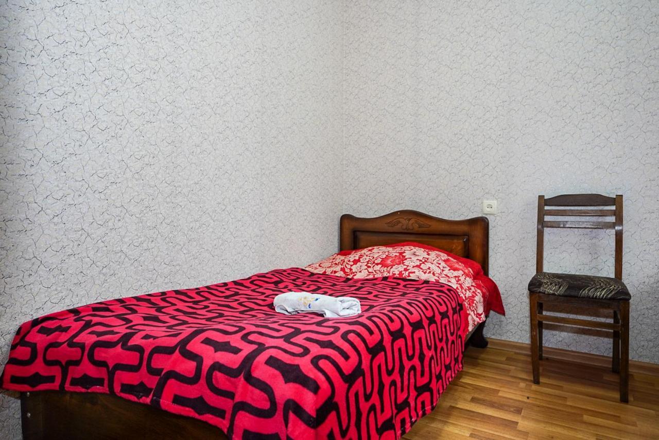 Bori'S Guesthouse Ушгули Екстериор снимка